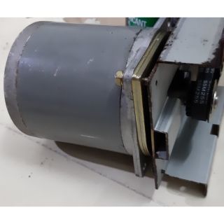 Mô tơ bước Step Motor Sanyo japan 4.6A (nặng 3kg) trục 10mm (8cm×9cm)