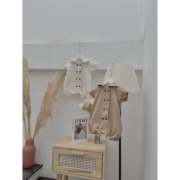 Suit cổ thuỷ thủ cúc dừa em bé