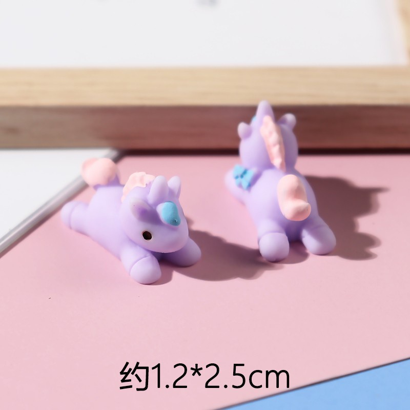 con kỳ lân Resin phụ kiện dép Crocs charm DIY khóa giày crocs jibbitz Nhựa trang sức Phụ kiện trang trí giày crocs nút trang trí điện thoại di động Nắp đậy / Khung ảnh / Cốc nước / Túi Nguyên liệu làm phụ kiện handmade sáng tạo