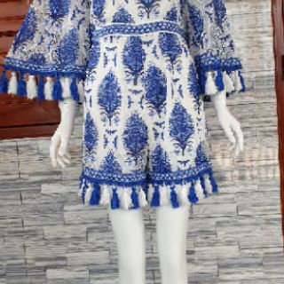 Đầm xanh coban vạt chéo