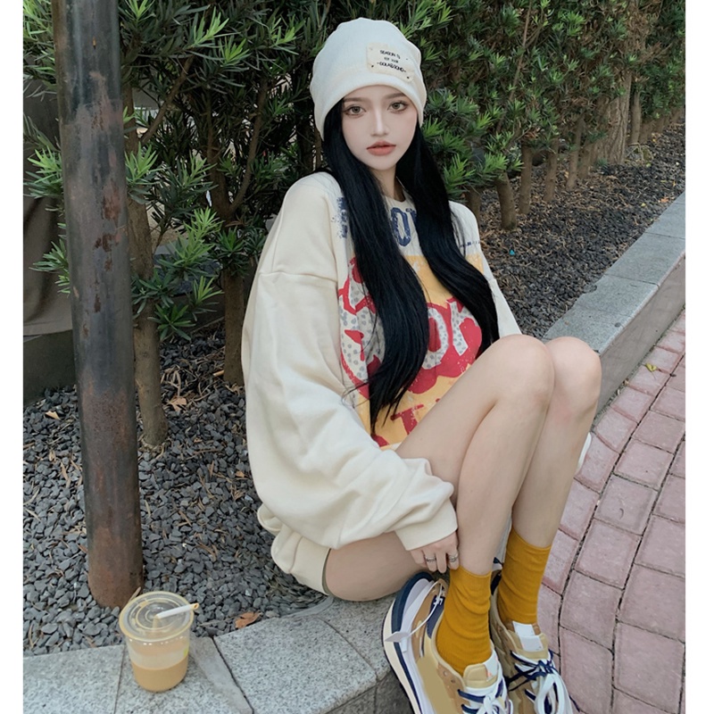 Áo Sweater Nữ Tay Dài Cổ Tròn In Hình Graffiti Phong Cách Hàn Quốc Dễ Phối Đồ | BigBuy360 - bigbuy360.vn
