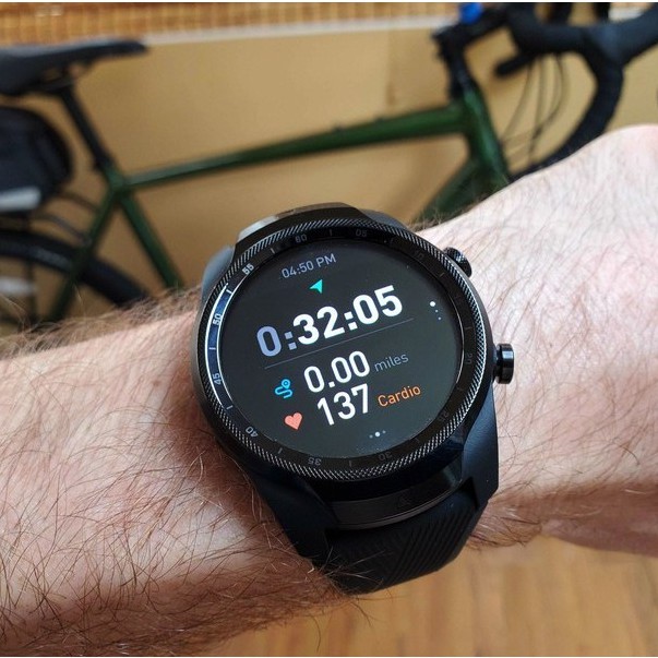 Đồng hồ thông minh Ticwatch Pro 4G LTE bản quốc tế Tiếng Việt chạy Wear OS mới chính hã