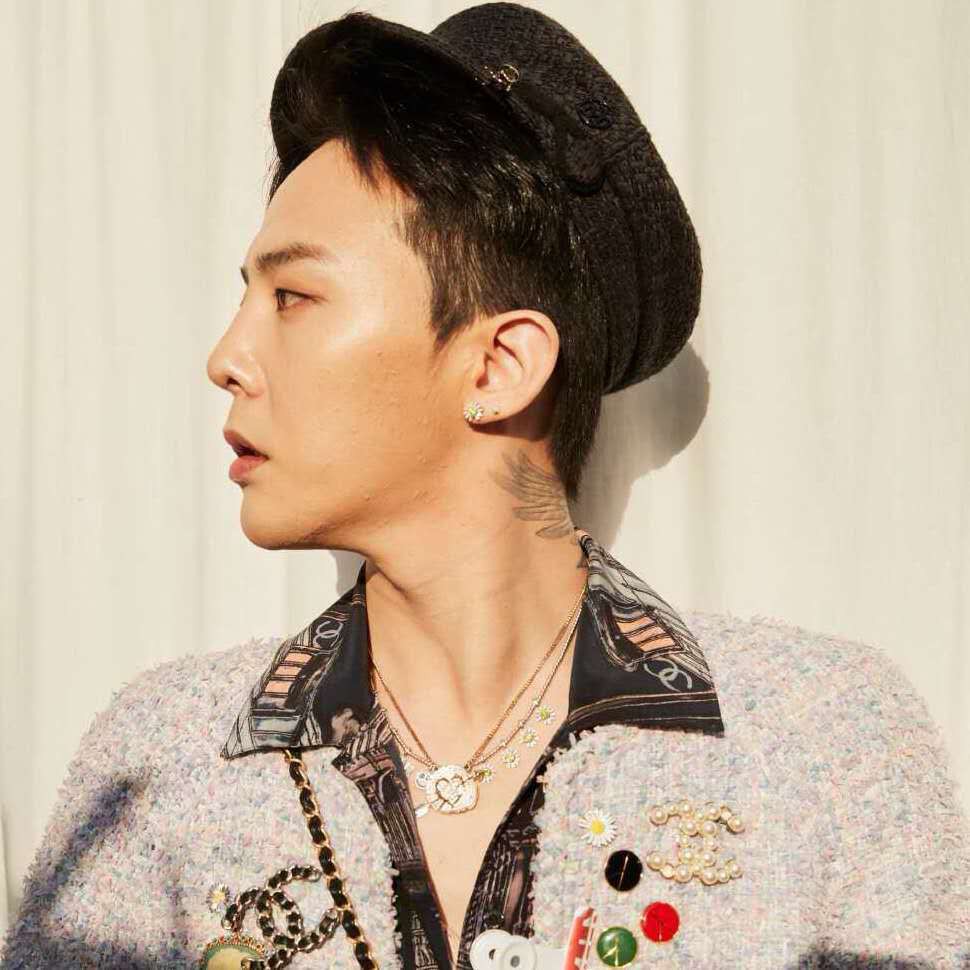 Khuyên tai hoa cúc đá xanh giống GD GDRAGON bạc 925 an toàn tuyệt đối