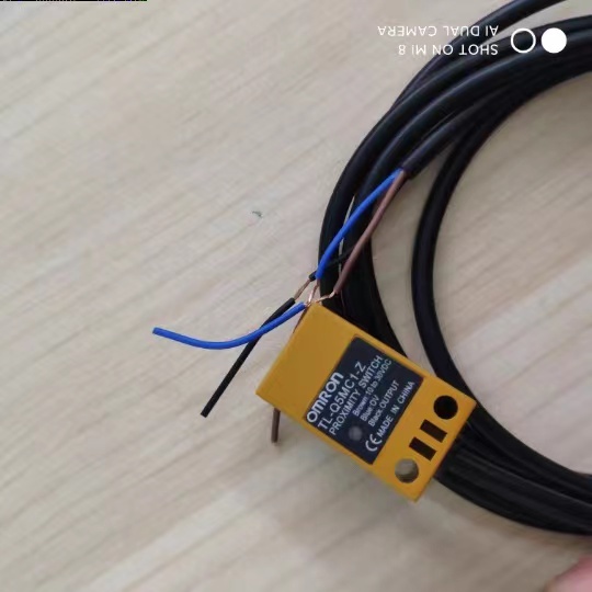 OMRON Công Tắc Cảm Biến TL-Q5MC1-Z Q5MC2 Q5MB1 DC NPN