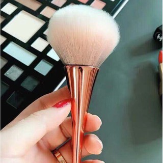 chổi phủi cán dài chổi nail