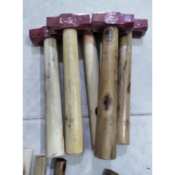 Búa tạ 2kg cán gỗ chắc tay