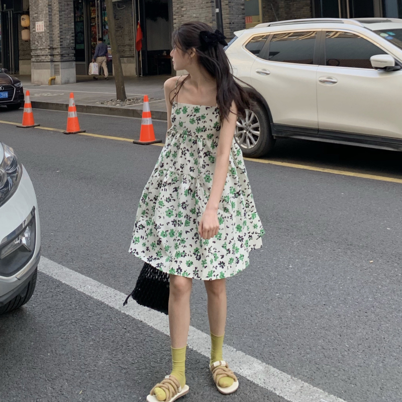 Đầm hai dây dáng chữ A họa tiết hoa xinh xắn thời trang cho nữ | BigBuy360 - bigbuy360.vn