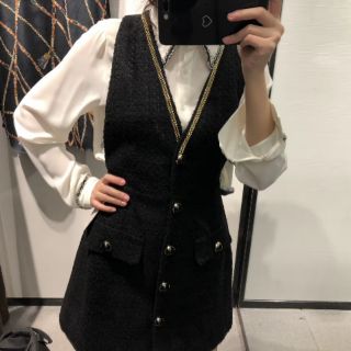 Yếm zara đen lì vải tweed