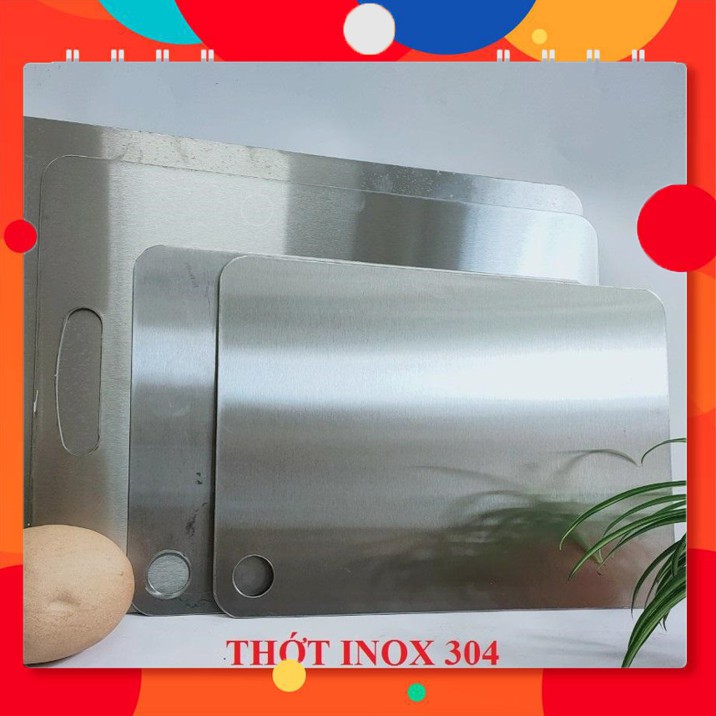 Thớt inox 304 cao cấp có tráng lớp chống mòn dao , kháng khuẩn, cường lực, vệ sinh dễ dàng, chống ẩm mốc