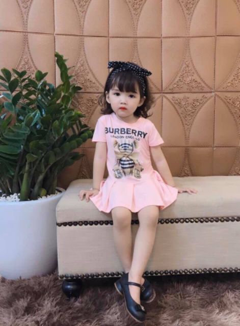 Váy  gấu  buber siêu  cute cho bé