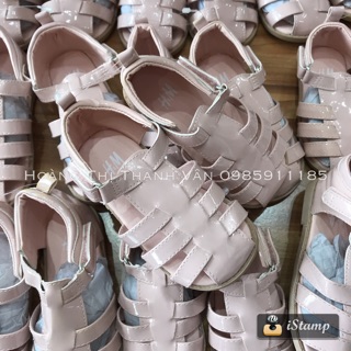 Sandal rọ hồng bé