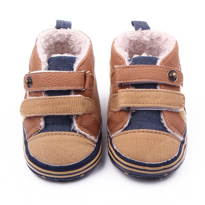Giày bốt chống trượt giữ ấm thời trang cho bé