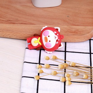Móc khóa vịt đầu gấu màu đỏ cute-baotrietle