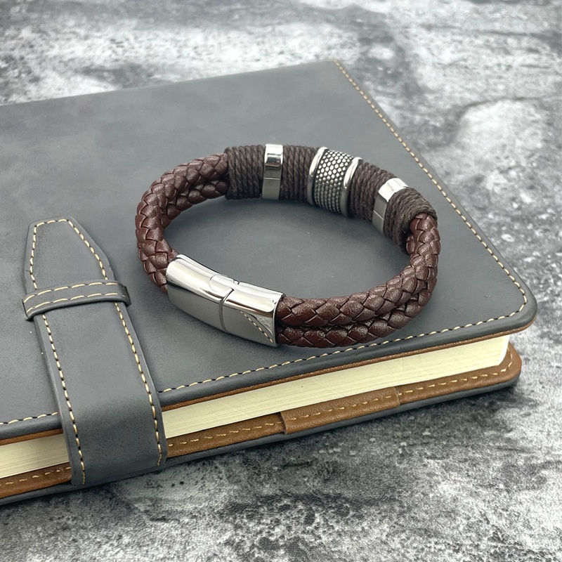 Vòng Tay Nam Lắc Tay Unisex Thời Trang Đeo Tay Nam Nữ Basic Astaaccessories Màu Đen - Vòng Tay Da RETRO