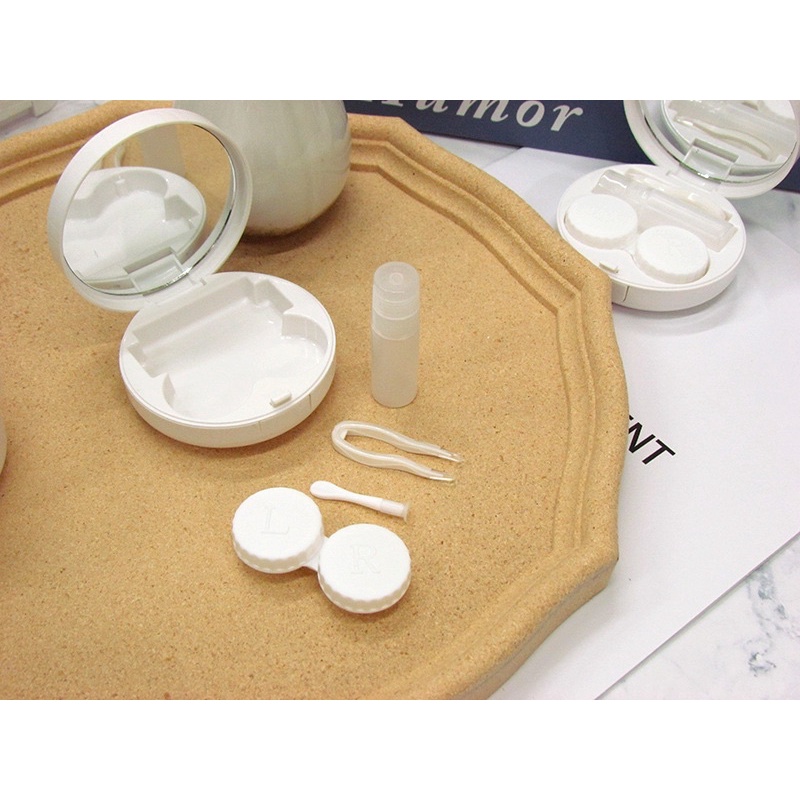 Khay đựng lens gấu lịch sự