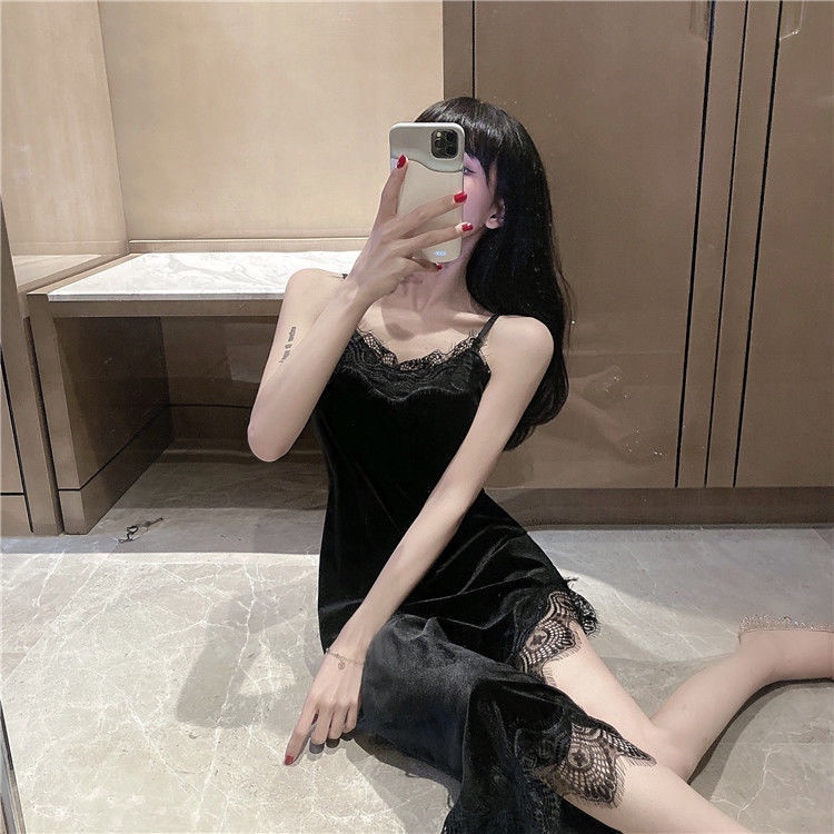 Đầm ngủ hai dây phối ren dáng ôm gợi cảm quyến rũ thời trang 2021