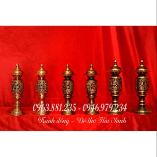 Đèn thờ đồng
