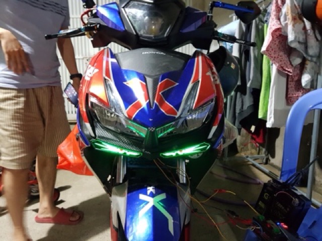 Mắt cú audi a11 xe winner X