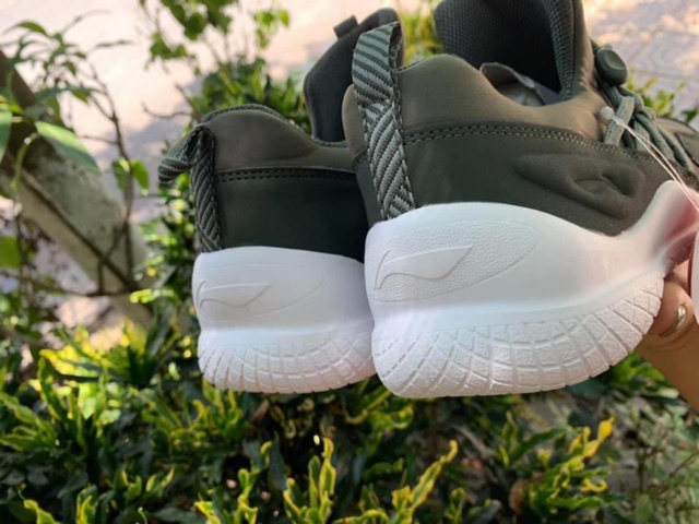 Giày L ning siêu nhẹ