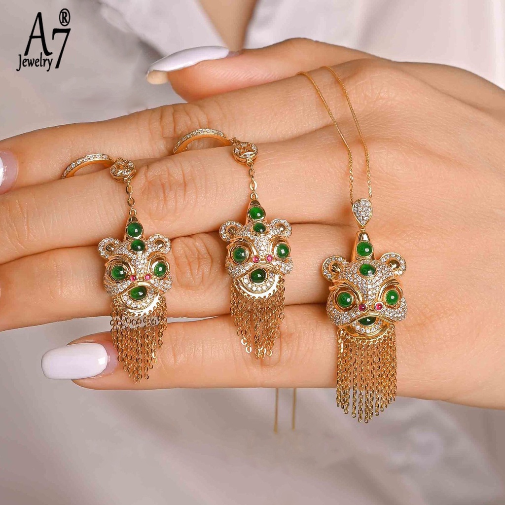 Bộ Vòng cổ + Khuyên Tai Kiểu Mở Hình Sư Tử Cổ Điển A7 18K