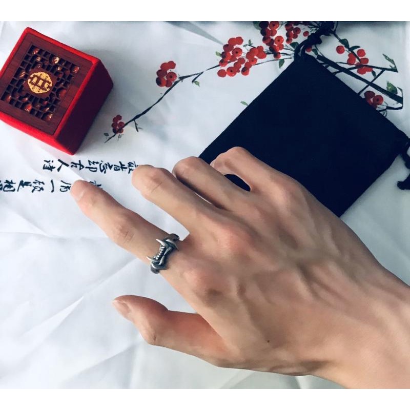 (MớI) Nhẫn HìNh Ác Quỷ Cho Nam