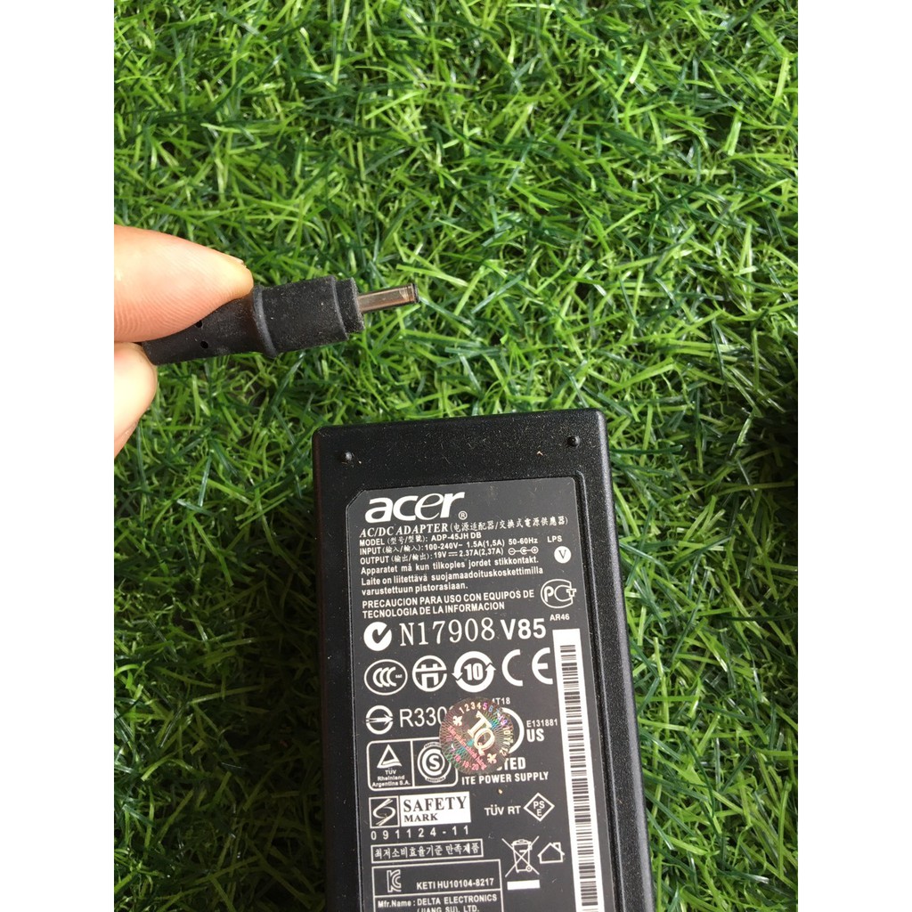 Sạc laptop ACER 19V - 2.37A Chân Kim Nhỏ Loại Tốt ( ZIN )