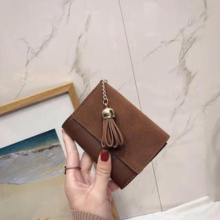 Ví ngắn mini gắn tua rua siêu dễ thương