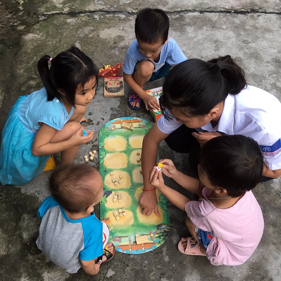 Board game-Trò chơi ô ăn quan-trò chơi gia đình tương tác phát triển tư duy và vui nhộn