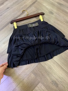Chân váy xếp li chị hương
