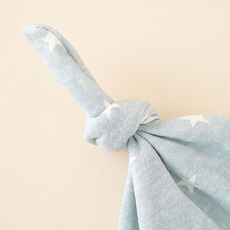 Bộ Găng Tay + Găng Tay + Mũ Yếm + Khăn Lau Mềm Mại Tiện Dụng Cho Bé Sơ Sinh