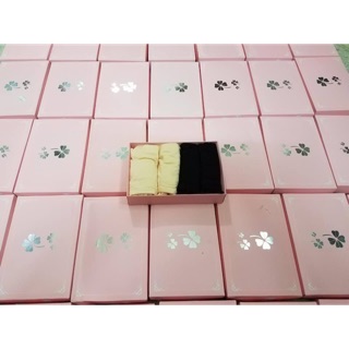 Hộp 4 quần mặc trong váy chân ren