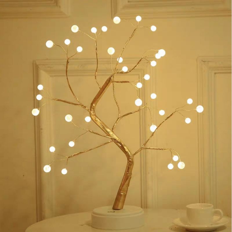 Đèn led để bàn 36 đèn hình nhánh cây (sạc usb),,,
