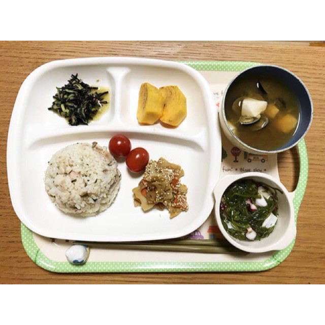 Khay ăn chia 3 ngăn Nhật Bản Nakaya