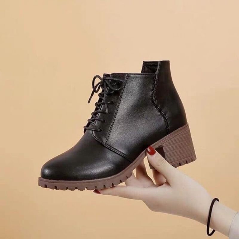 Boot lẻ sz 35 thanh lý