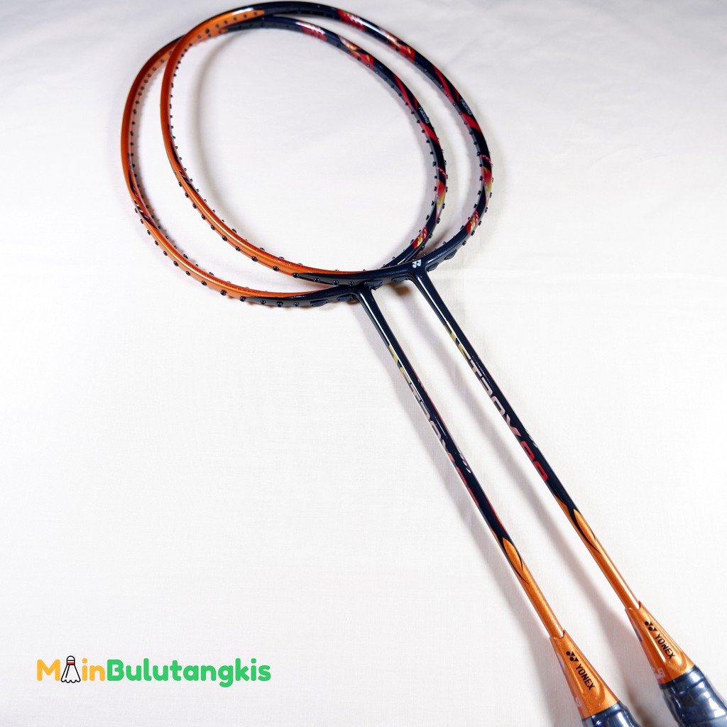 Vợt Cầu Lông Yonex Astrox 99 Chuyên Dụng