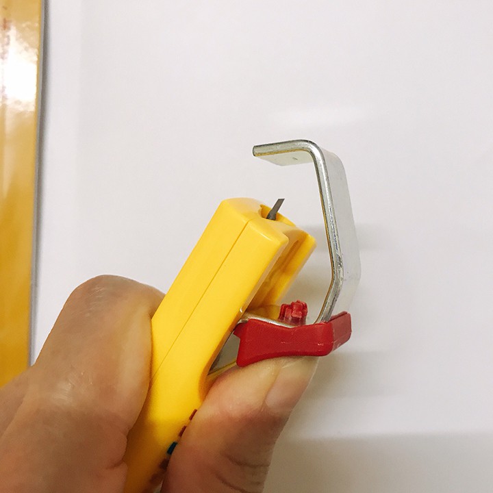 Dao rọc vỏ cáp quang Rubicon R10270  kèm lưỡi dự phòng