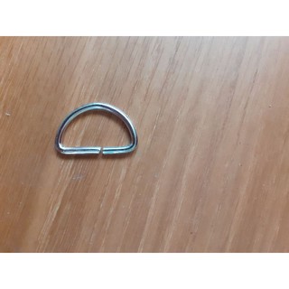 Khoen chữ d 2.5cm