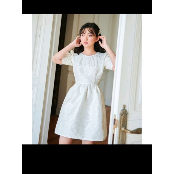 🌸Pass đầm Bleubird new tag