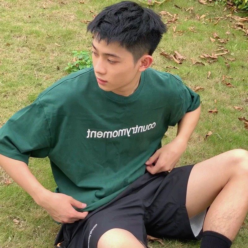 Áo Thun  Có size Unisex chữ ngan ngực