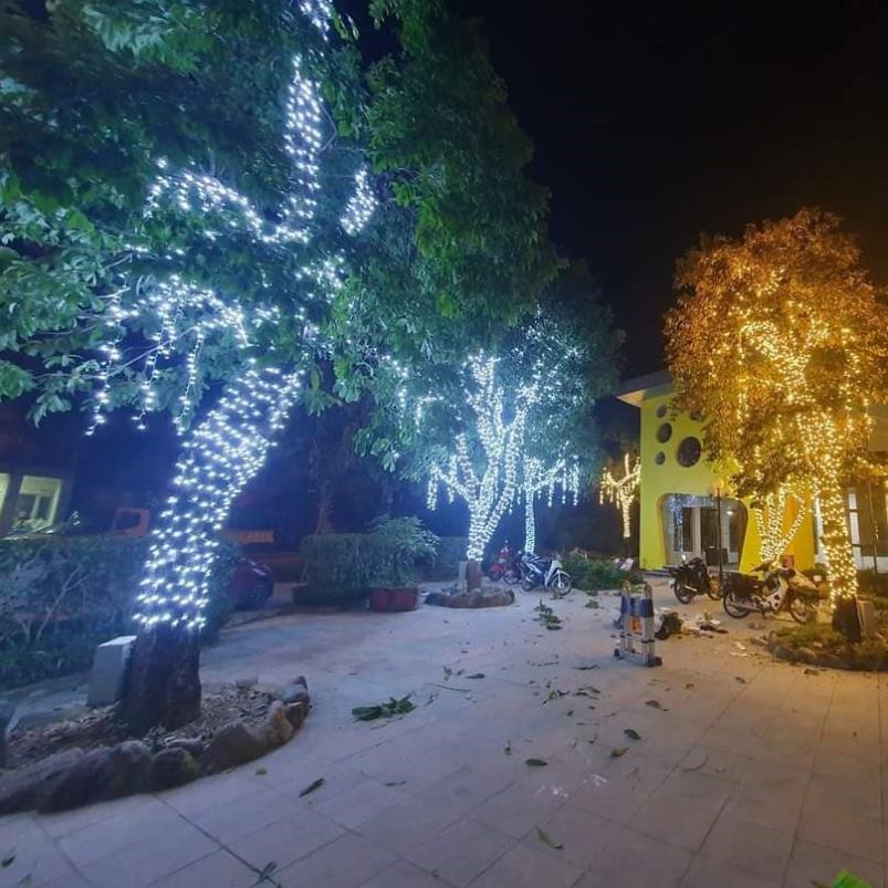 Dây Đèn Led trang trí Chống Nước 50m, Đèn trang trí quán cà phê ngoài trời