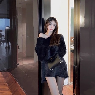 Áo len lông mịn cổ V dáng váy