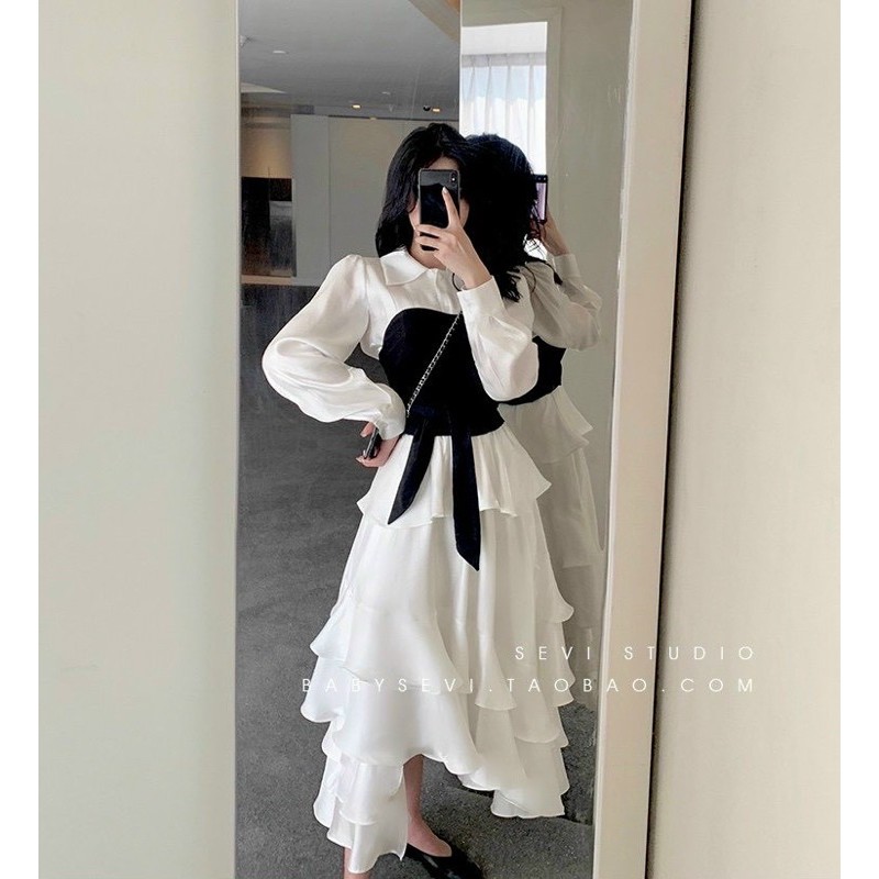 ĐẦM MIDI SMI TRẮNG PHỐI ĐEN VẠT BÈO TẦNG | BigBuy360 - bigbuy360.vn