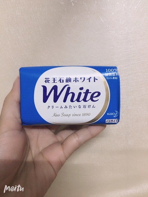 Xà phòng Kao White Nhật Bản 130g