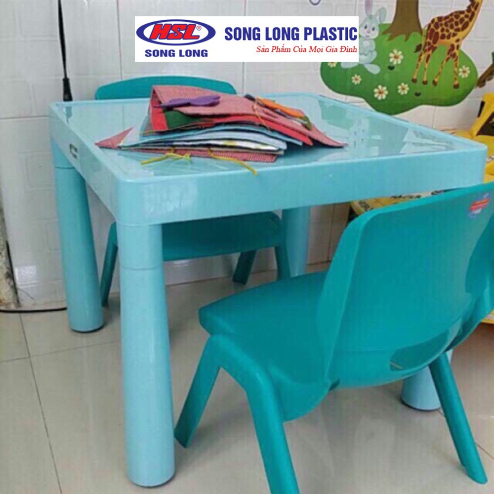 Bộ bàn ghế nhựa đa năng mẫu vuông Song Long Plastic cho bé ngồi chơi, học bài, tập ăn