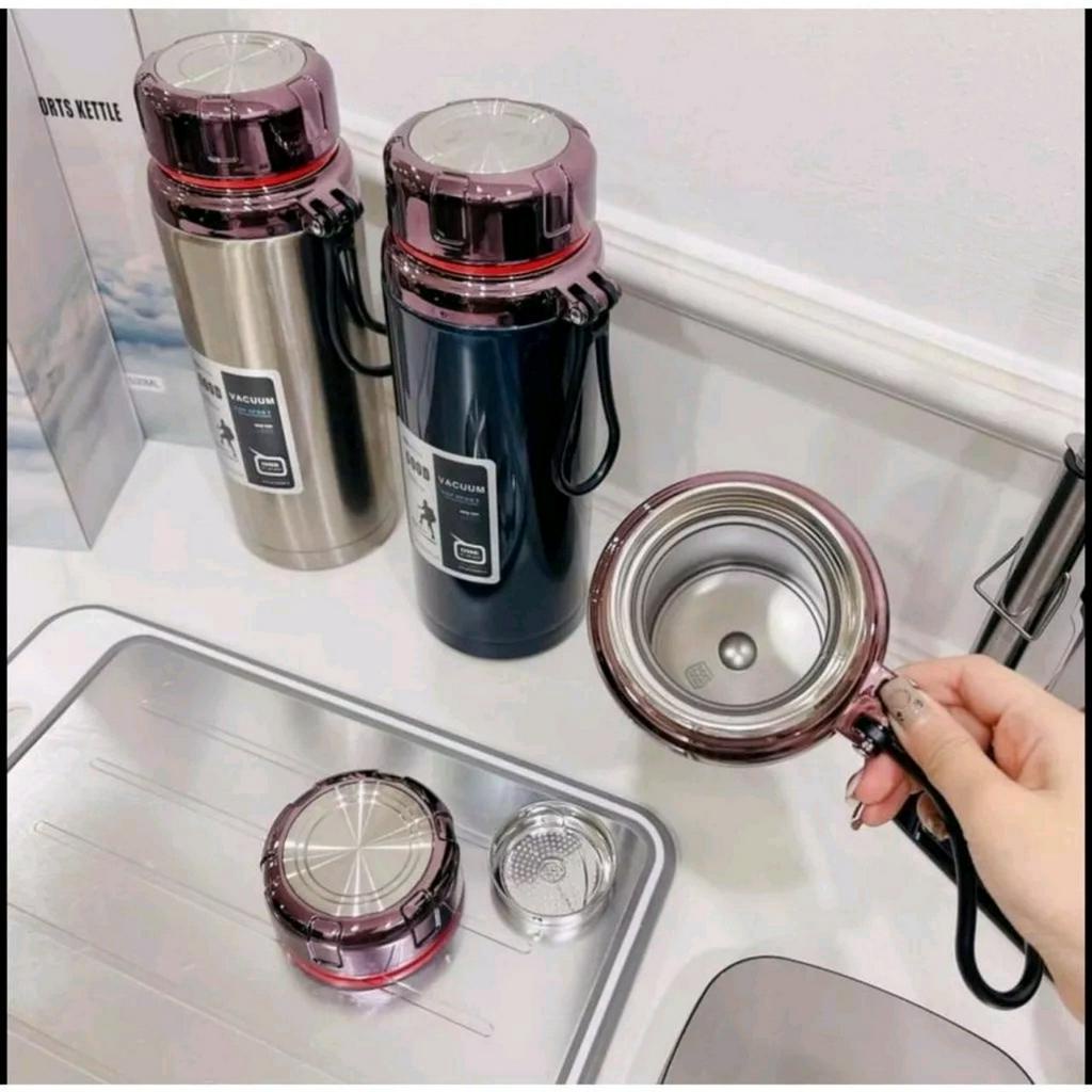 Bình Giữ Nhiệt Nóng Lạnh Lõi Inox Nắp Titan Có Quai Silicon Dung Tích 1200ml -1500ml Cao Cấp