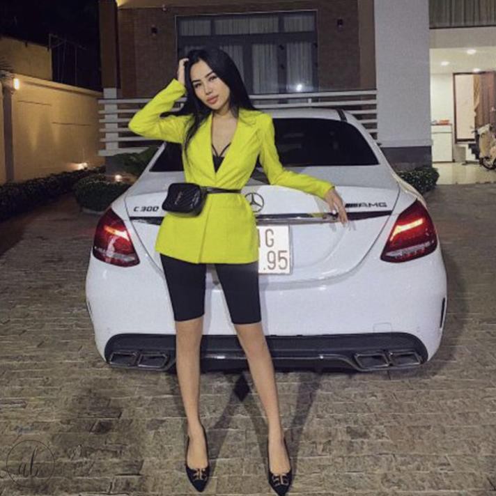 Quần bơi nữ lửng trên gối - Quần tập thể thao gym, yoga, thể dục, legging Freesize (40-60kg) * * | BigBuy360 - bigbuy360.vn