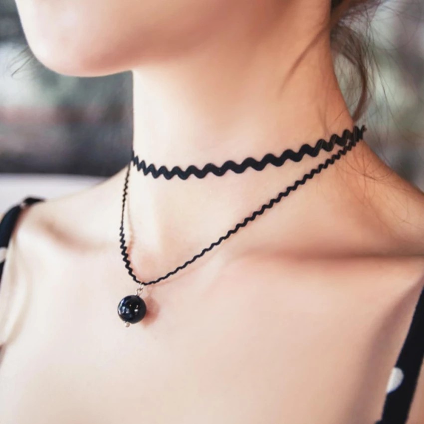 Vòng cổ choker ngọc trai đen