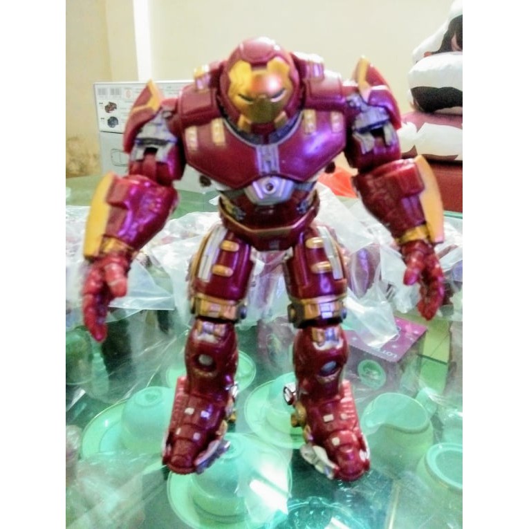 Đồ chơi mô hình Robot Iron Man.