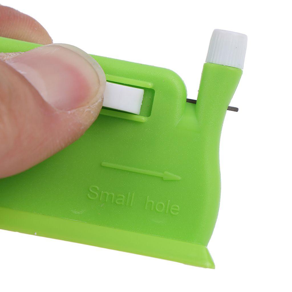 1 Dụng Cụ Xỏ Chỉ Hai Đầu Mini Cho Người Già