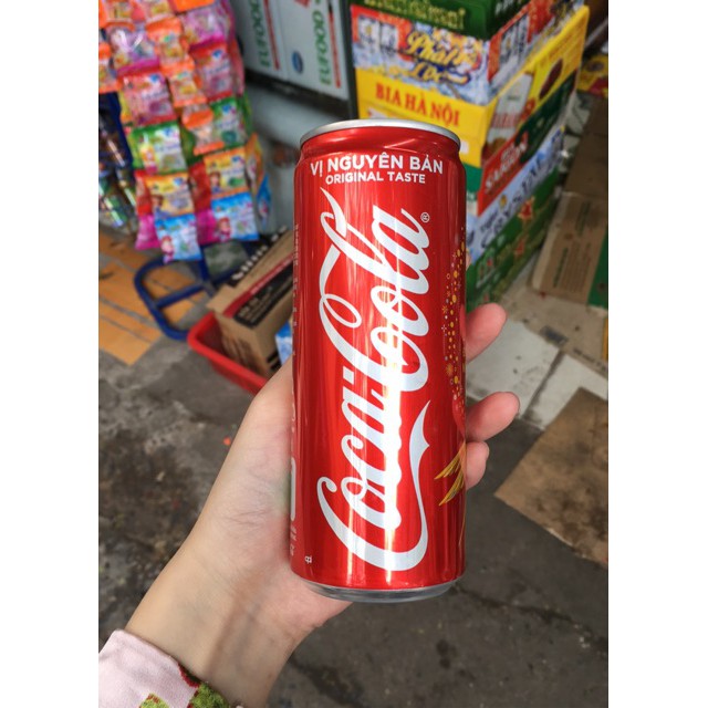 Nước Ngọt Coca Vị Nguyên Bản Lon 330ml